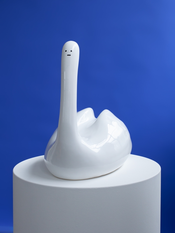 David Shrigley, Swan Thing (2023), Ceramic Sculptural Multiple. Edition of 40.