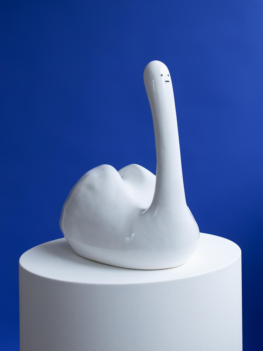David Shrigley, Swan Thing (2023), Ceramic Sculptural Multiple. Edition of 40.
